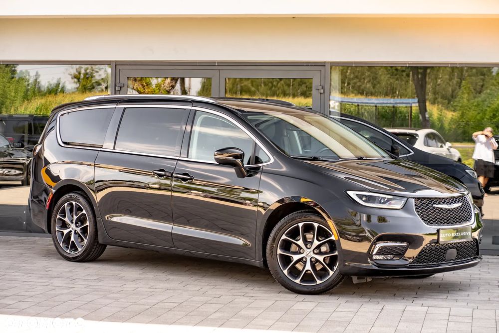 Chrysler Pacifica - 6