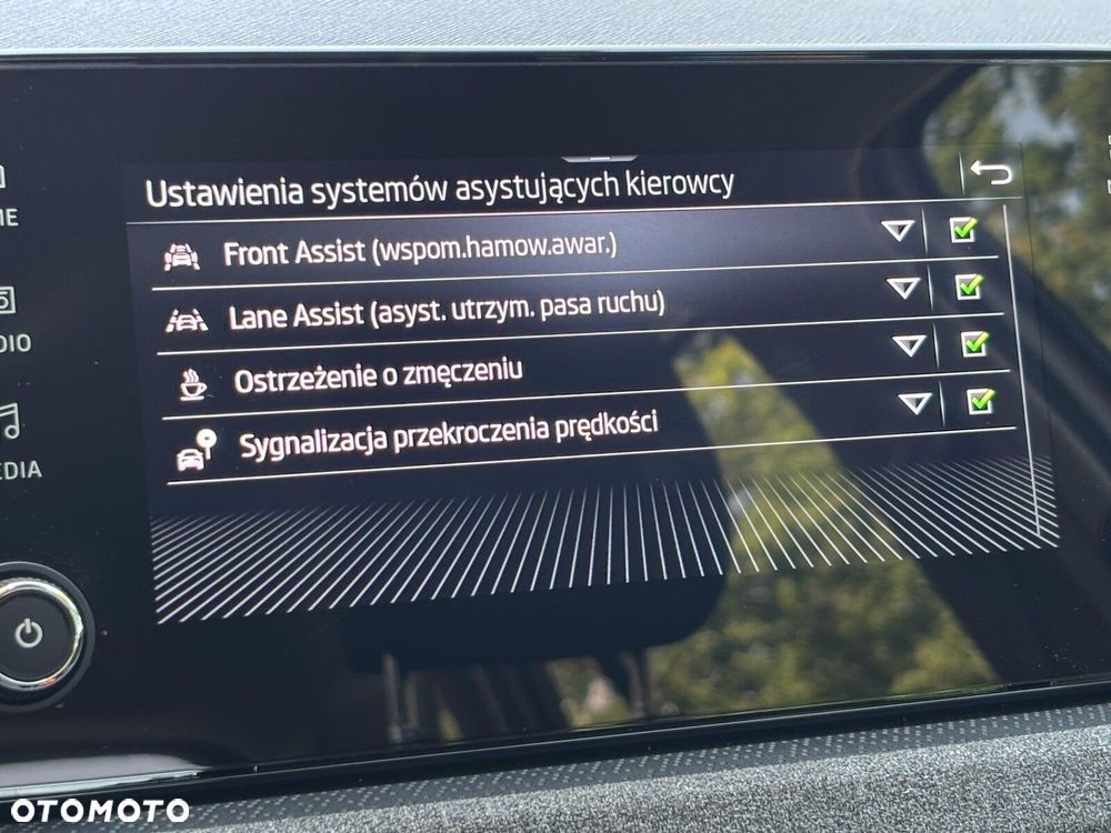 Skoda Kamiq 1.0 TSI Selection DSG - 31