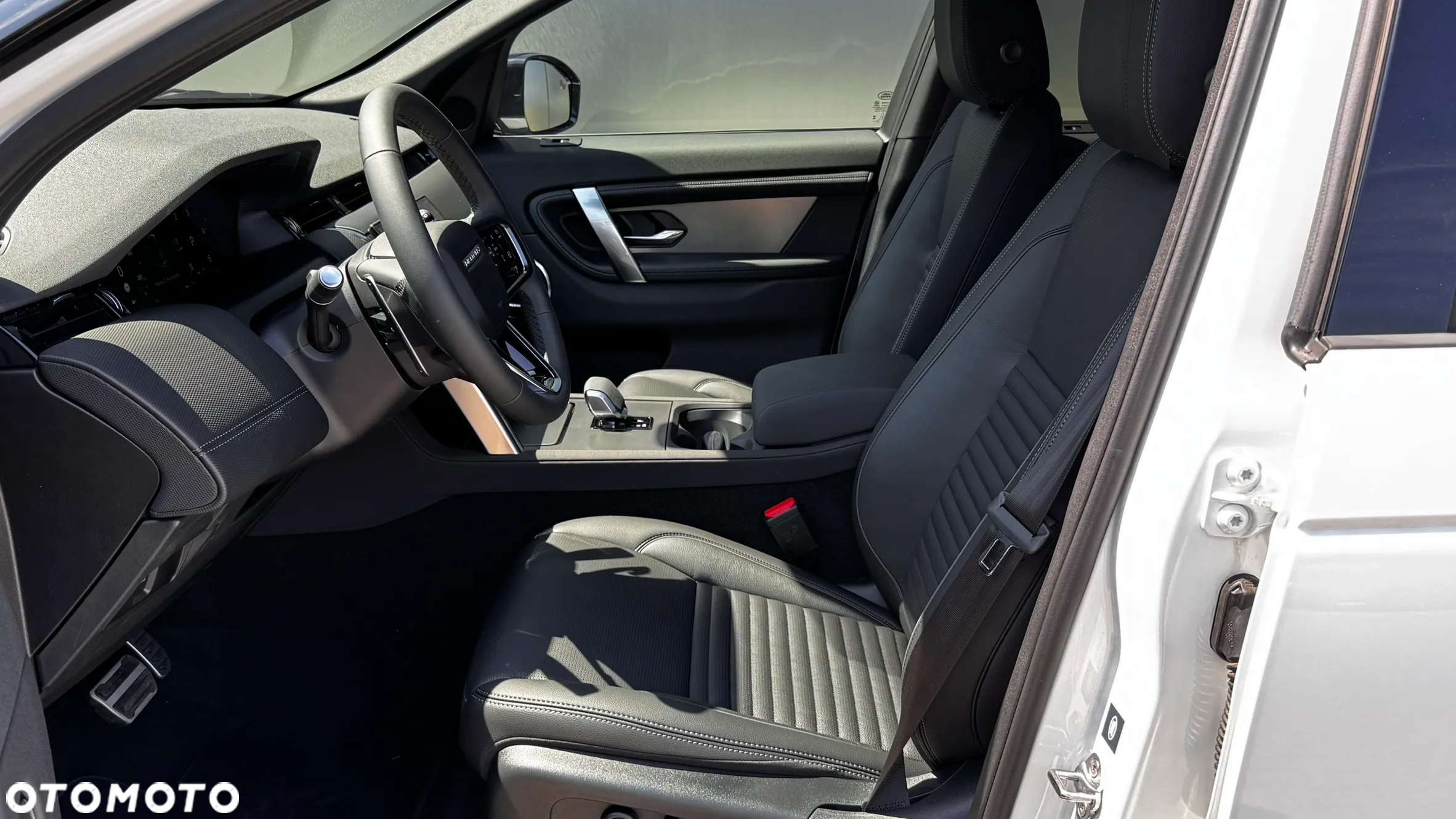 Land Rover Discovery Sport D165 Dynamic SE - 7