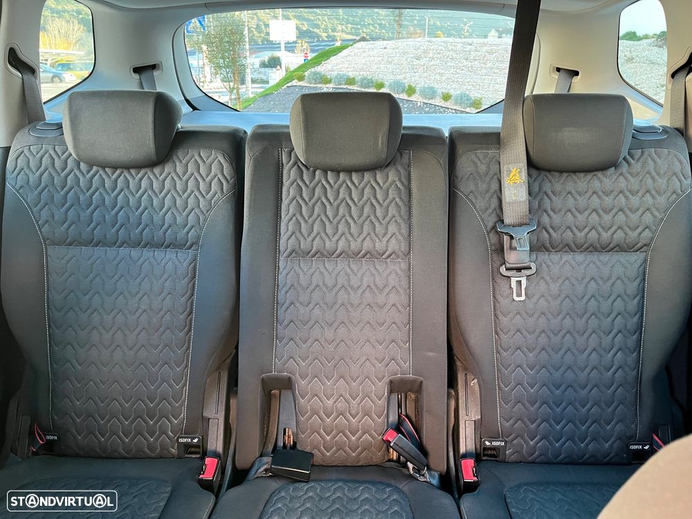 Opel Zafira 1.6 CDTi Executive - 27