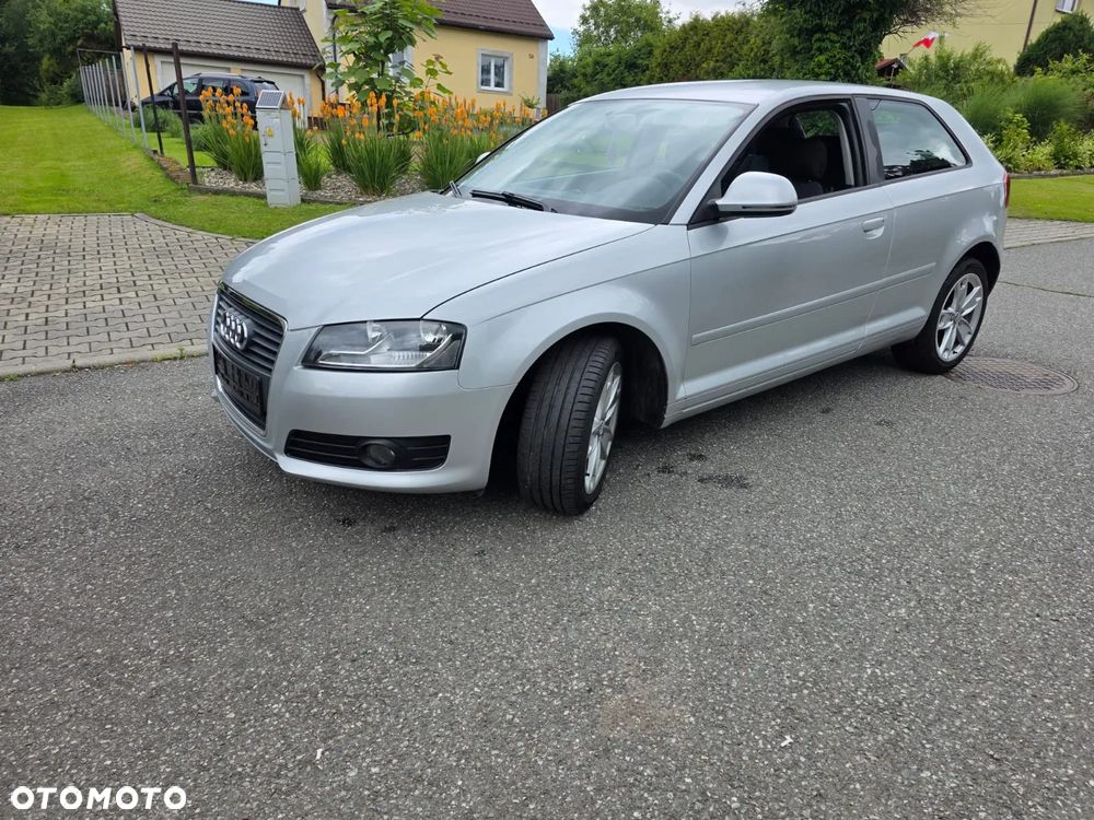 Audi A3 3-drzwiowe 1.6 S line Sportpaket (plus) - 6