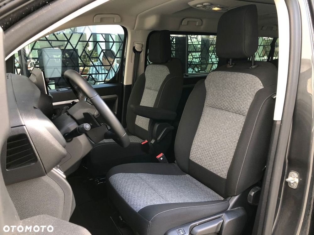 Toyota Proace Verso 2.0 D4-D Long Family - 4