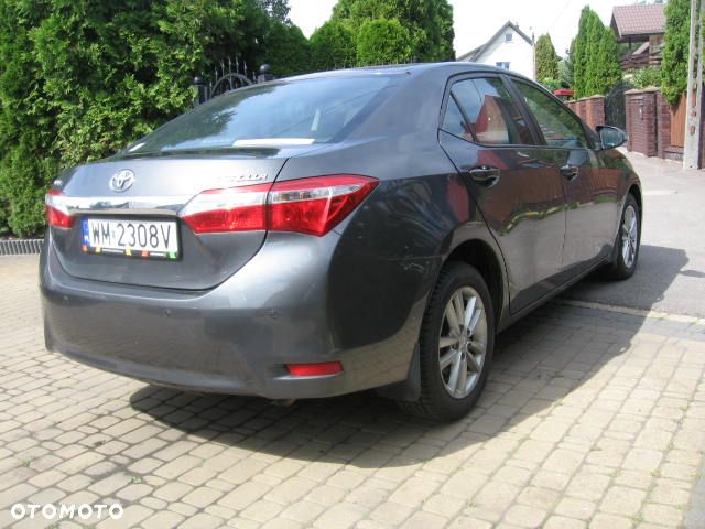 Toyota Corolla 1.4 D-4D Active EU6 - 8