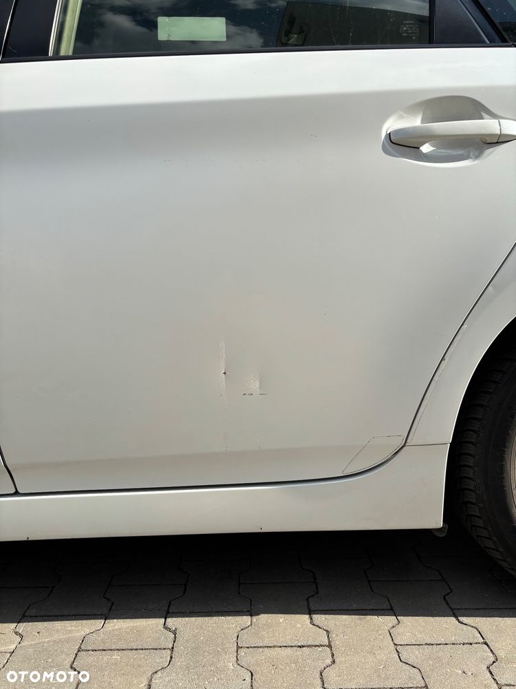 Toyota Prius 1.8 Hybrid Premium - 14