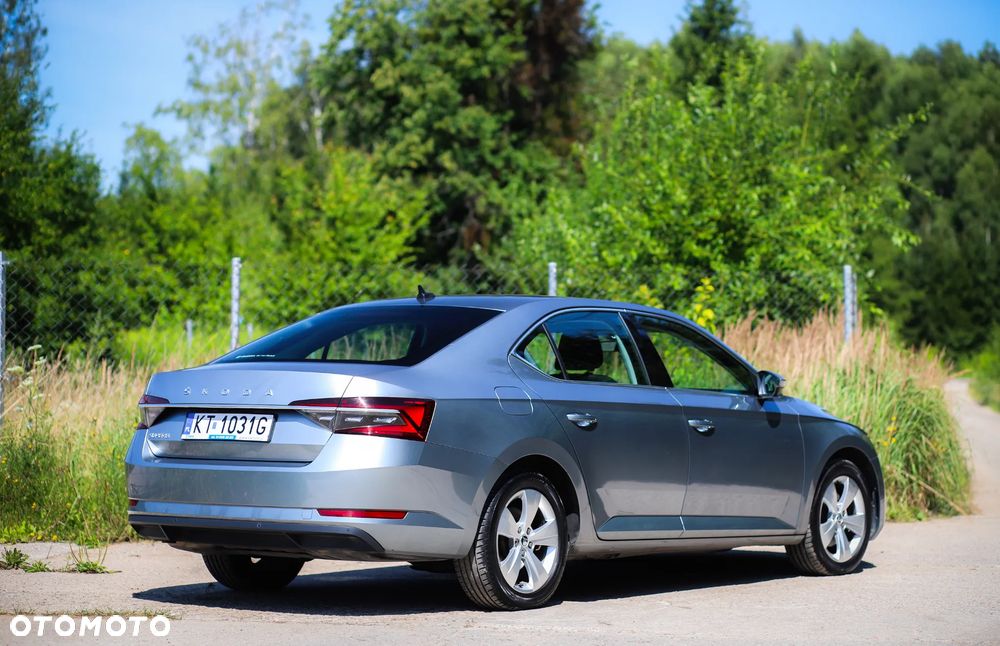 Skoda Superb 1.5 TSI Active DSG - 4