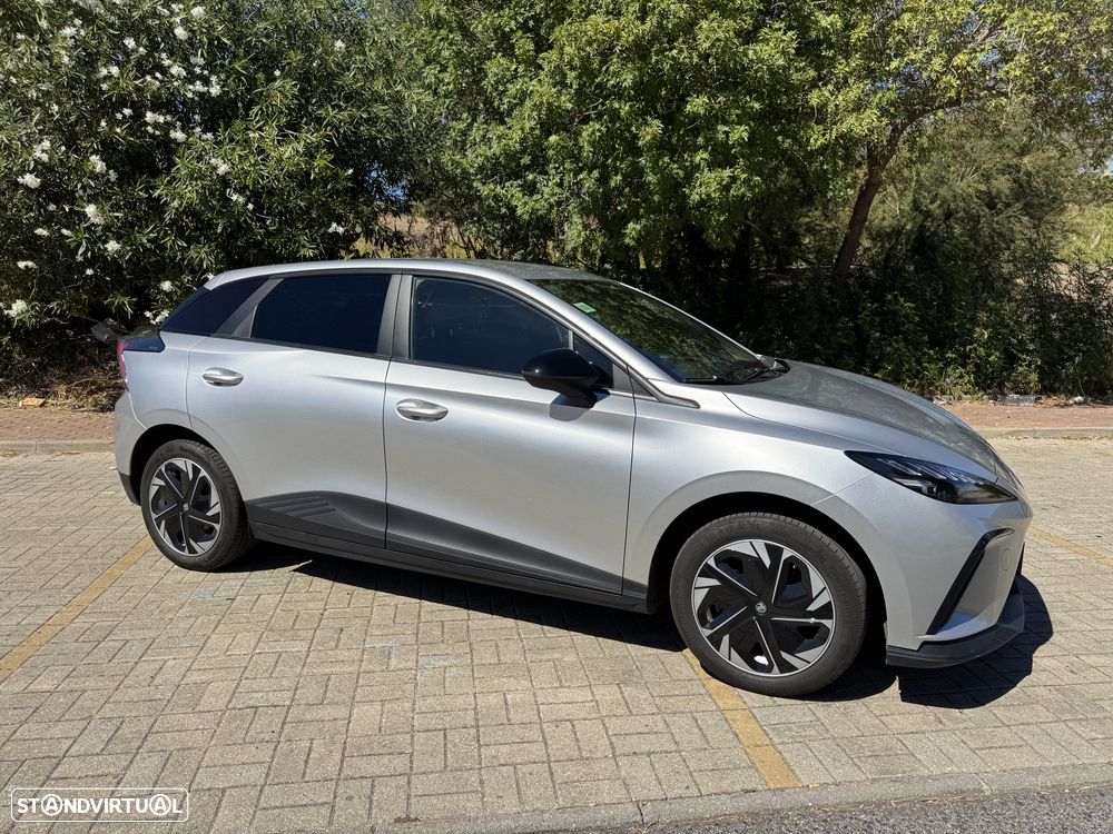 MG MG4 64 kWh Comfort - 14