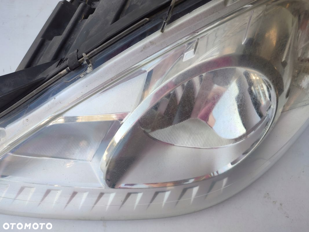 Lampa lewy przód MERCEDES A KLASA W169 LIFT EUROPA ORYGINAŁ A1698205761 - 4
