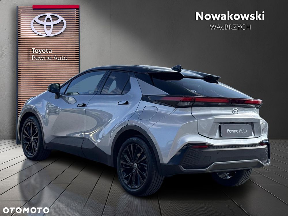 Toyota C-HR - 4