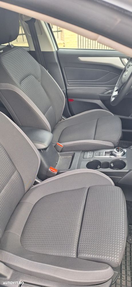 Ford Focus 1.5 EcoBlue Start-Stopp-System Aut. ACTIVE STYLE - 19
