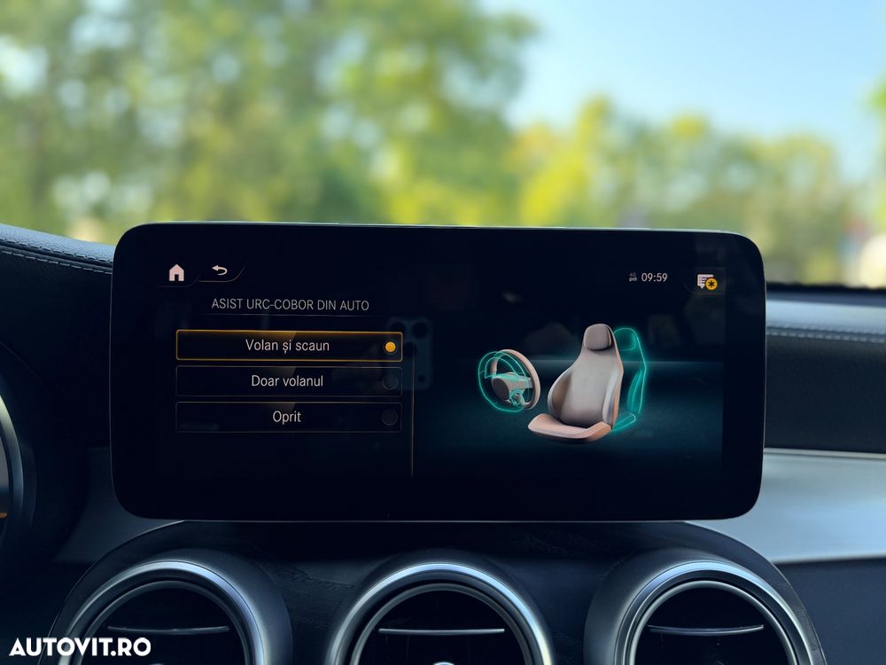 Mercedes-Benz GLC Coupe AMG 63 4Matic+ AMG Speedshift MCT 9G - 28