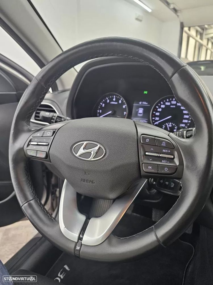 Hyundai i30 1.0 T-GDI Style — fotografia 29