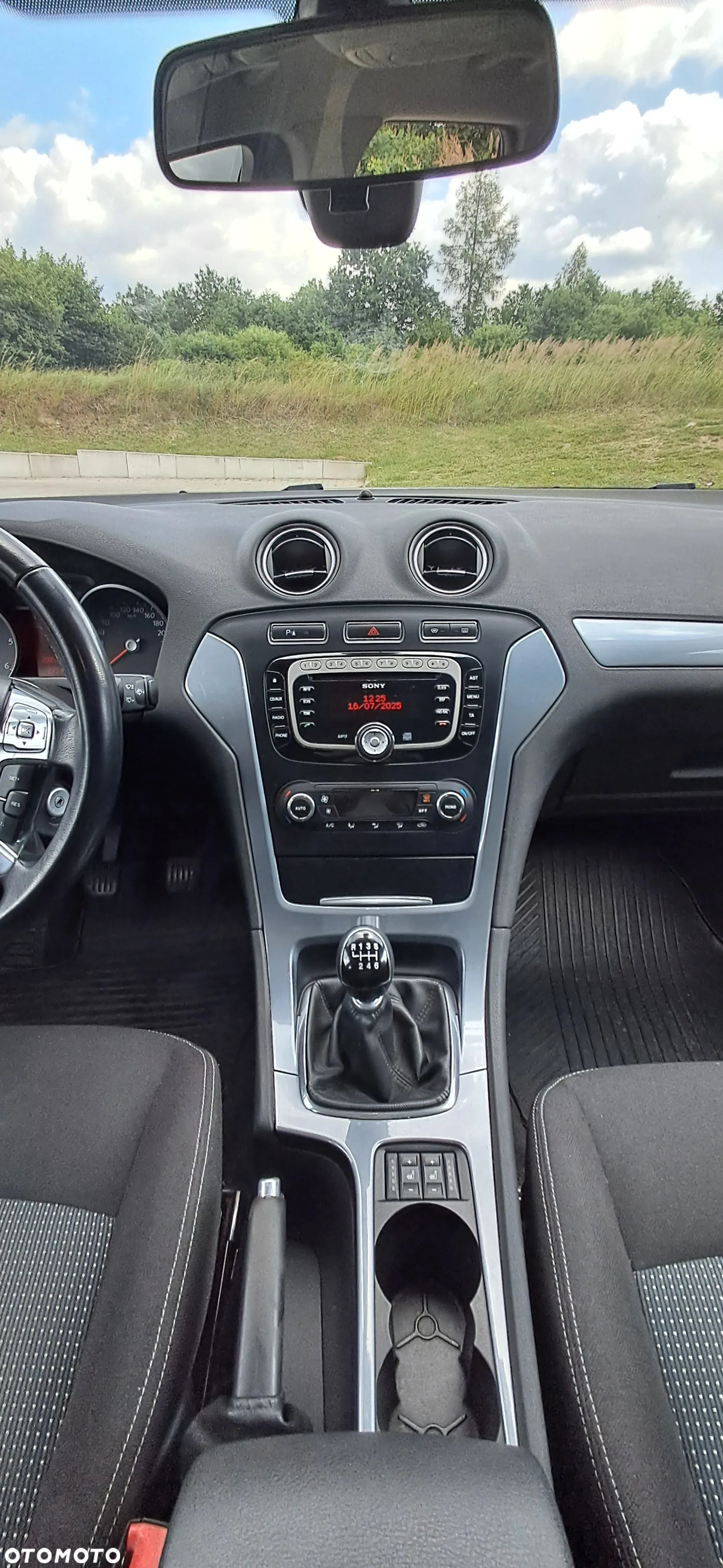 Ford Mondeo 1.6 TDCi Titanium - 9