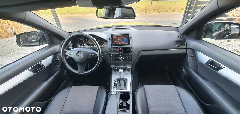 Mercedes-Benz Klasa C - 30