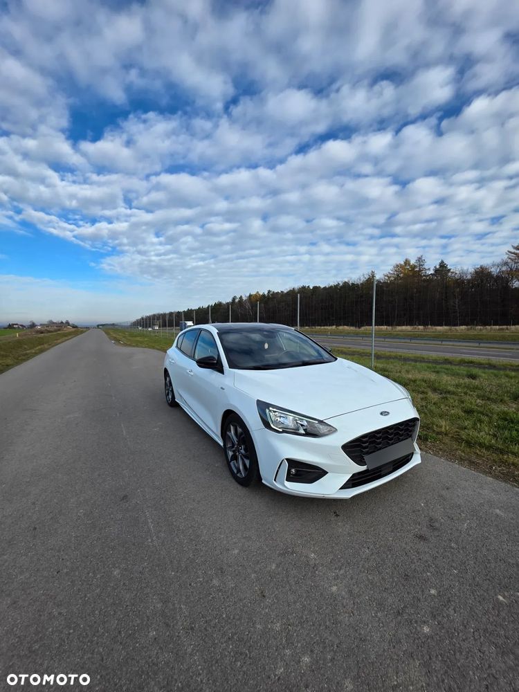 Ford Focus 1.5 TDCi DPF Start-Stopp-System ST-Line - 4
