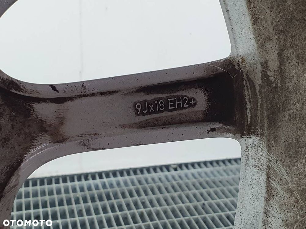 FELGA ALUMINIOWA 18 BMW F10 F11 6783522 9J ET44 IS44 - 8