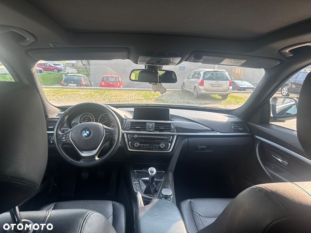BMW 3GT 318d Luxury Line - 8