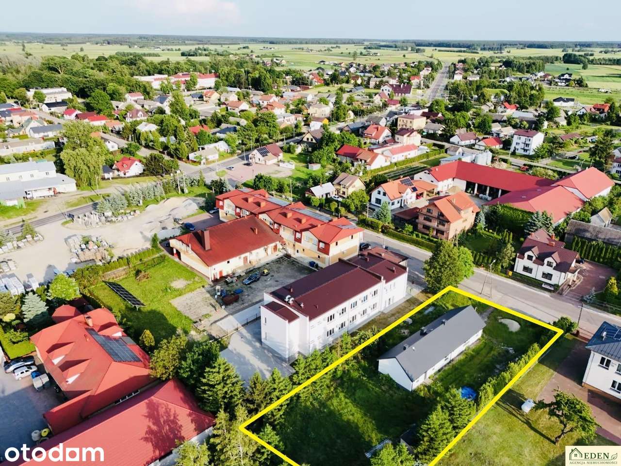Sprzedam  budynek   parterowy ok 130m2  w centrum Wojcieszkowa - Pełny obrazek: 2/16