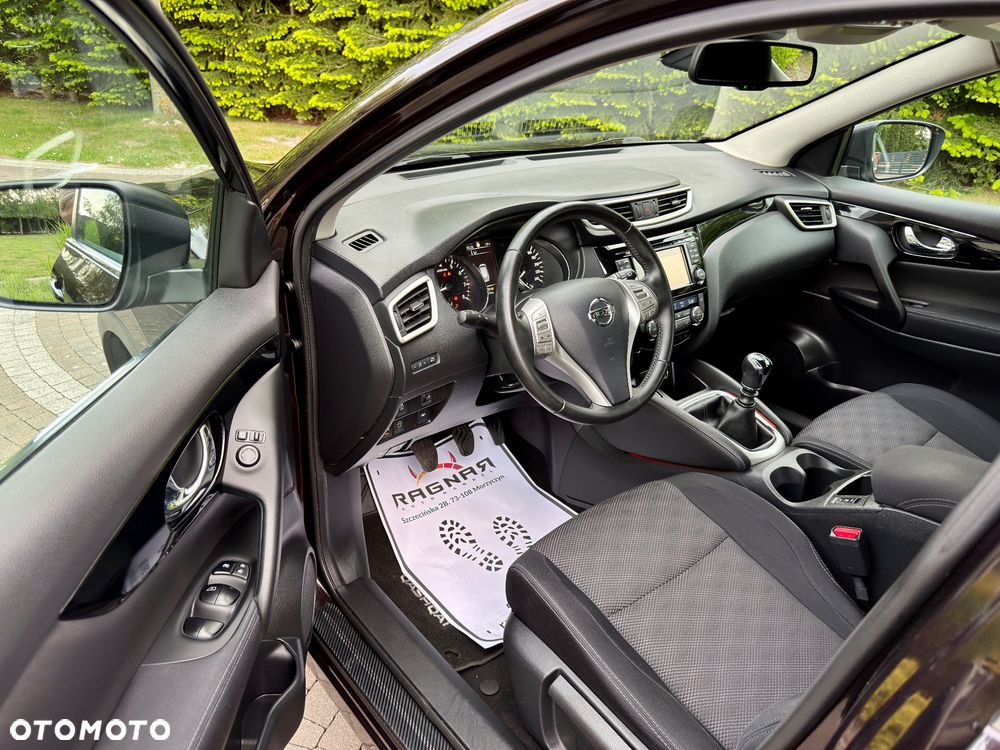Nissan Qashqai 1.2 DIG-T N-Connecta - 6