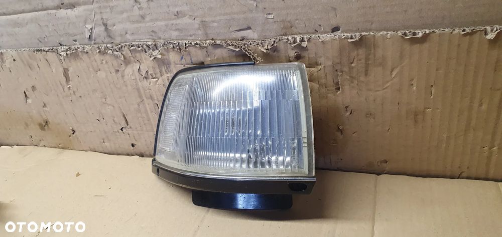 Kierunkowskaz kierunek prawy przód Toyota Camry - 2