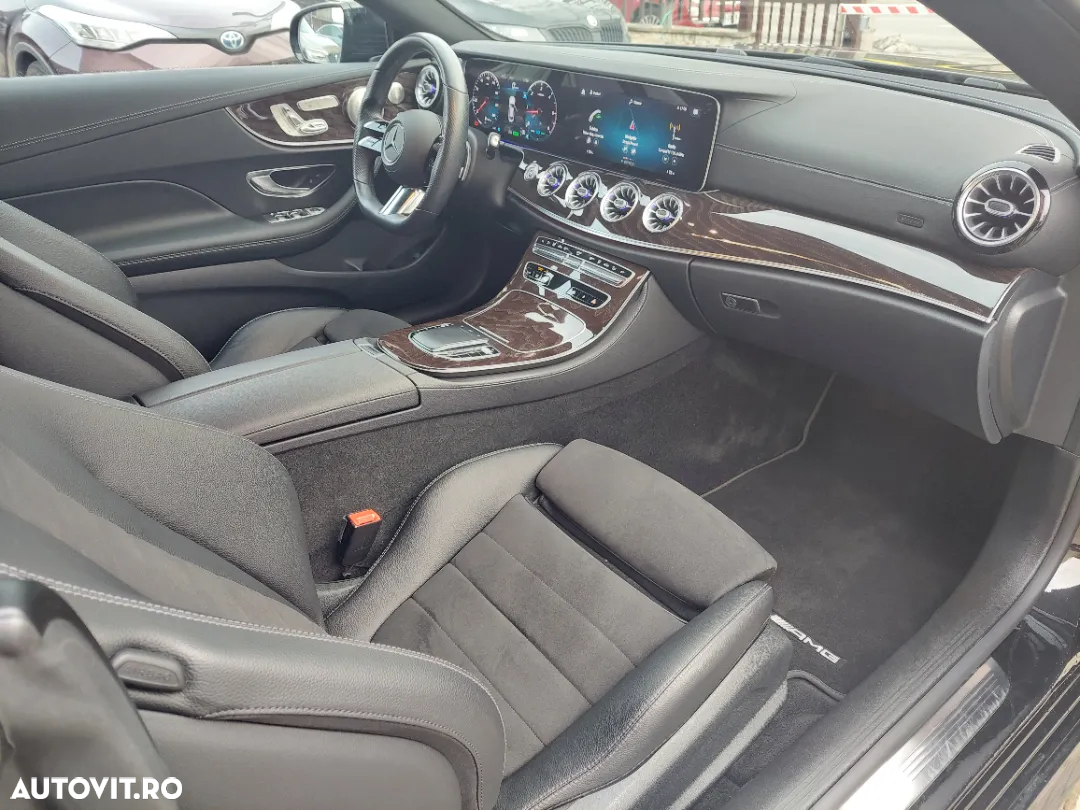 Mercedes-Benz E - 9