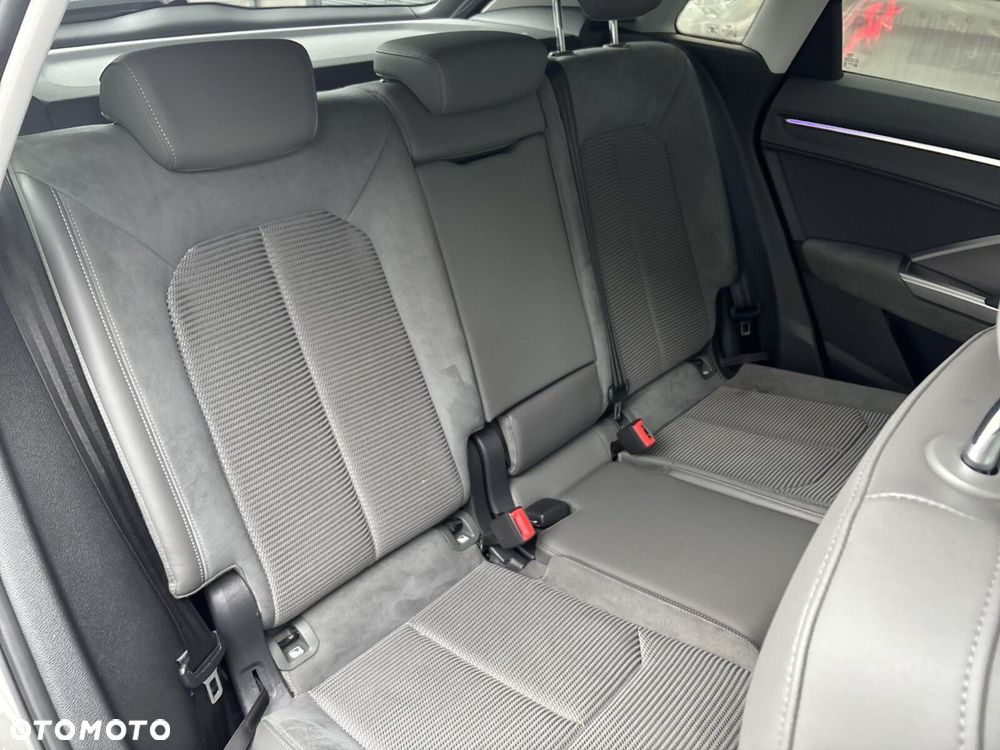 Audi Q3 40 TFSI Quattro S-Line S tronic - 31