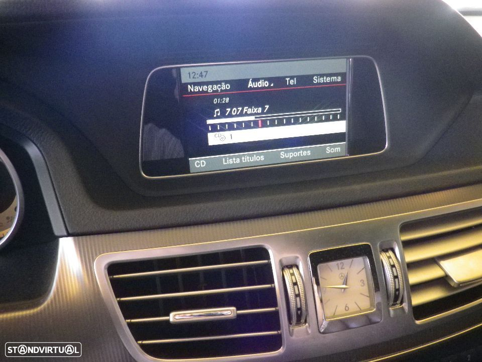 Mercedes-Benz E 300 Bluetec Hybrid Avantgarde - 36