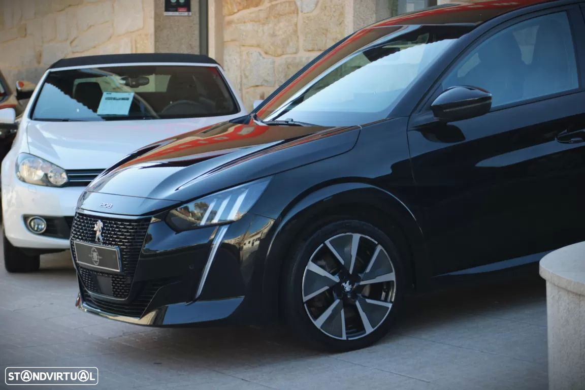 Peugeot e-208 50 kWh GT Line - 31