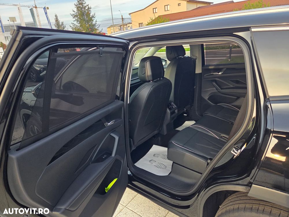 Volkswagen Tayron 1.5 eHybrid OPF DSG Life - 11