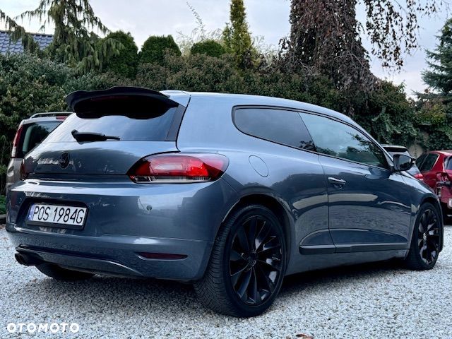 Volkswagen Scirocco 2.0 TDI - 10