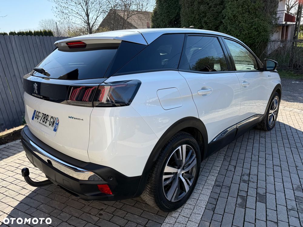 Peugeot 3008 1.6 PureTech Hybrid4 PHEV Allure S&S EAT8 - 4