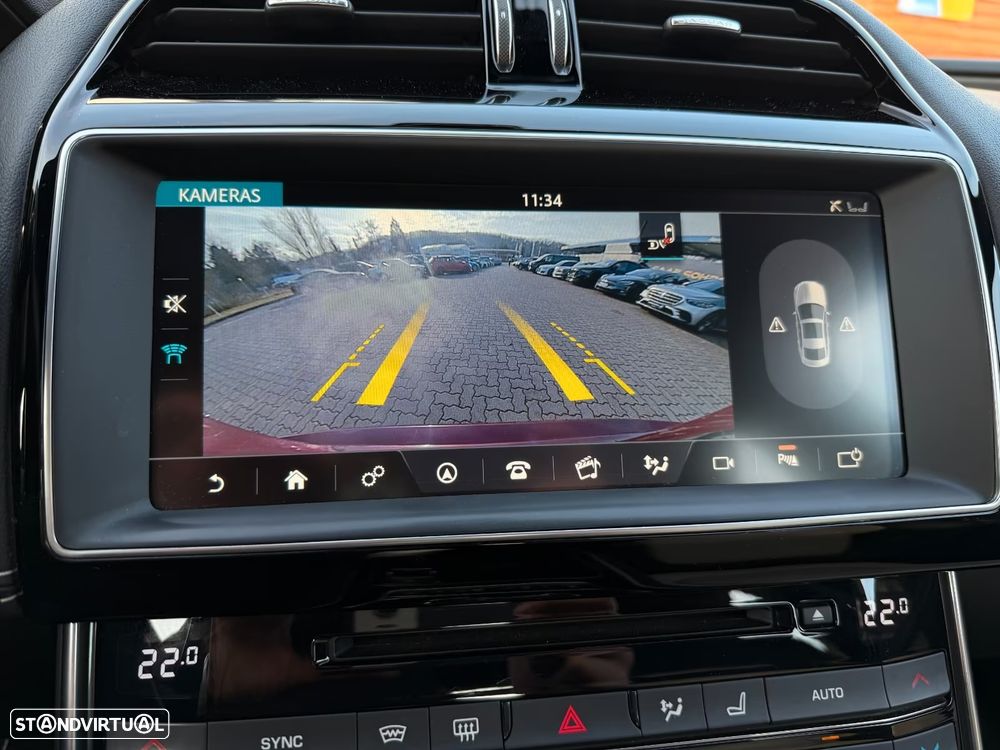Jaguar XE 20d Aut. R-Sport - 14