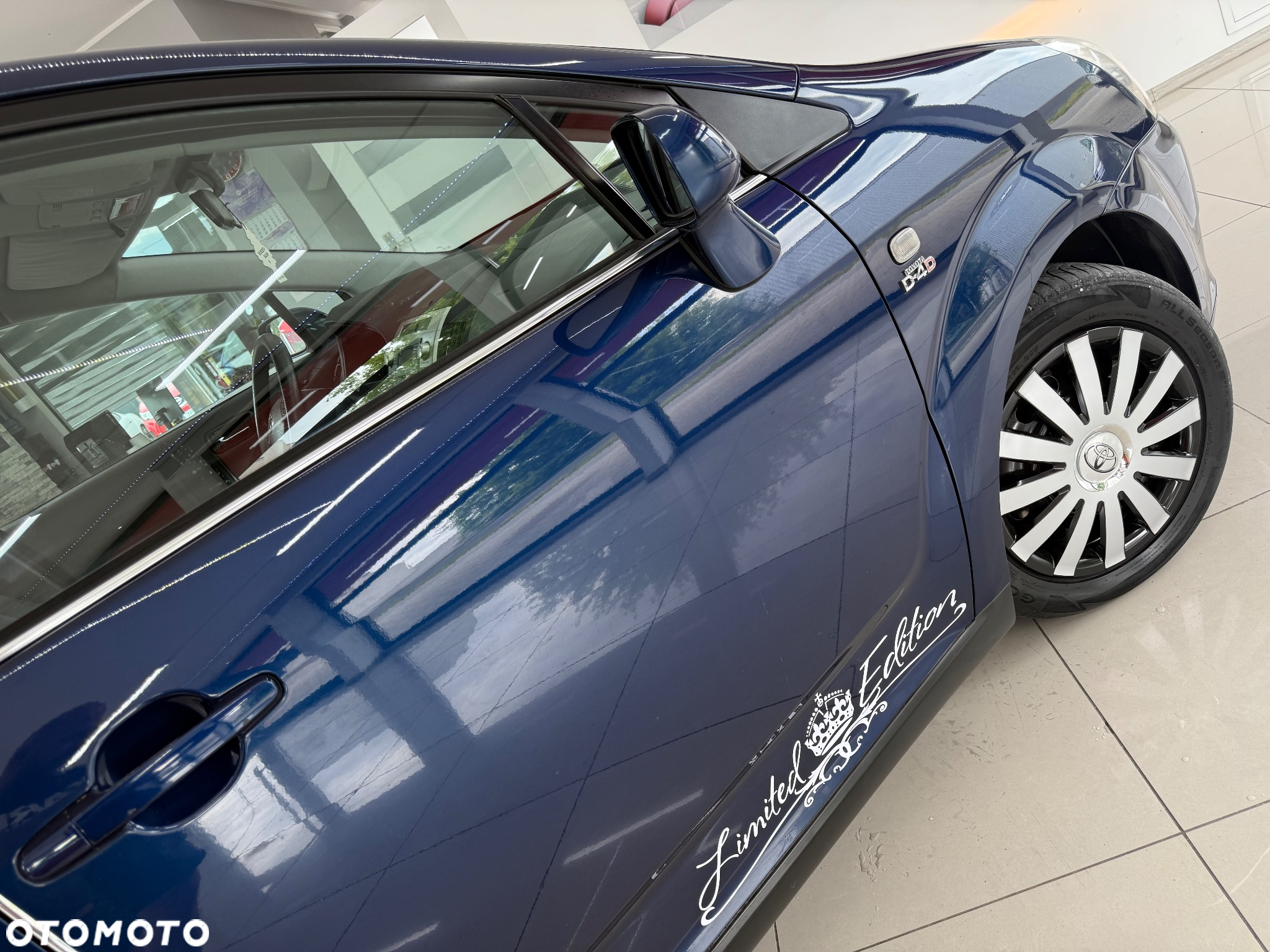 Toyota Corolla Verso 2.0 D-4D - 25