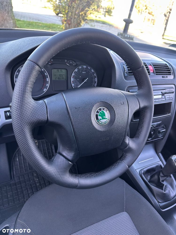 Skoda Octavia 1.9 TDI DPF Classic - 25