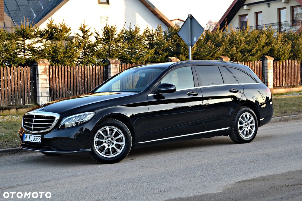 Mercedes-Benz Klasa C 220 d 9G-TRONIC Exclusive - 4