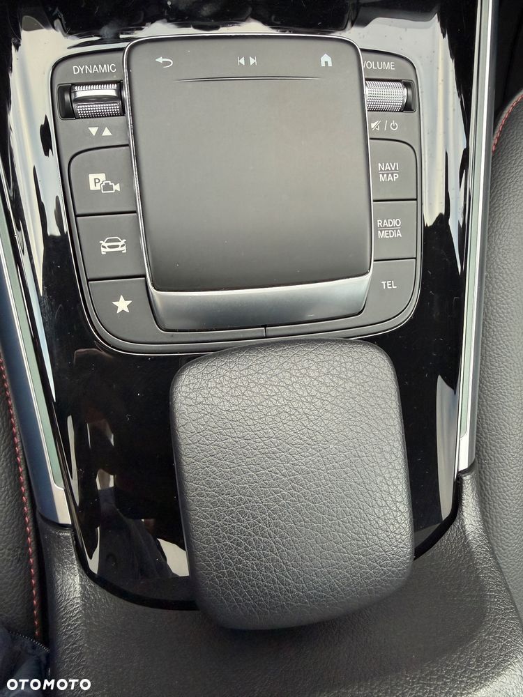 Mercedes-Benz GLB 2022