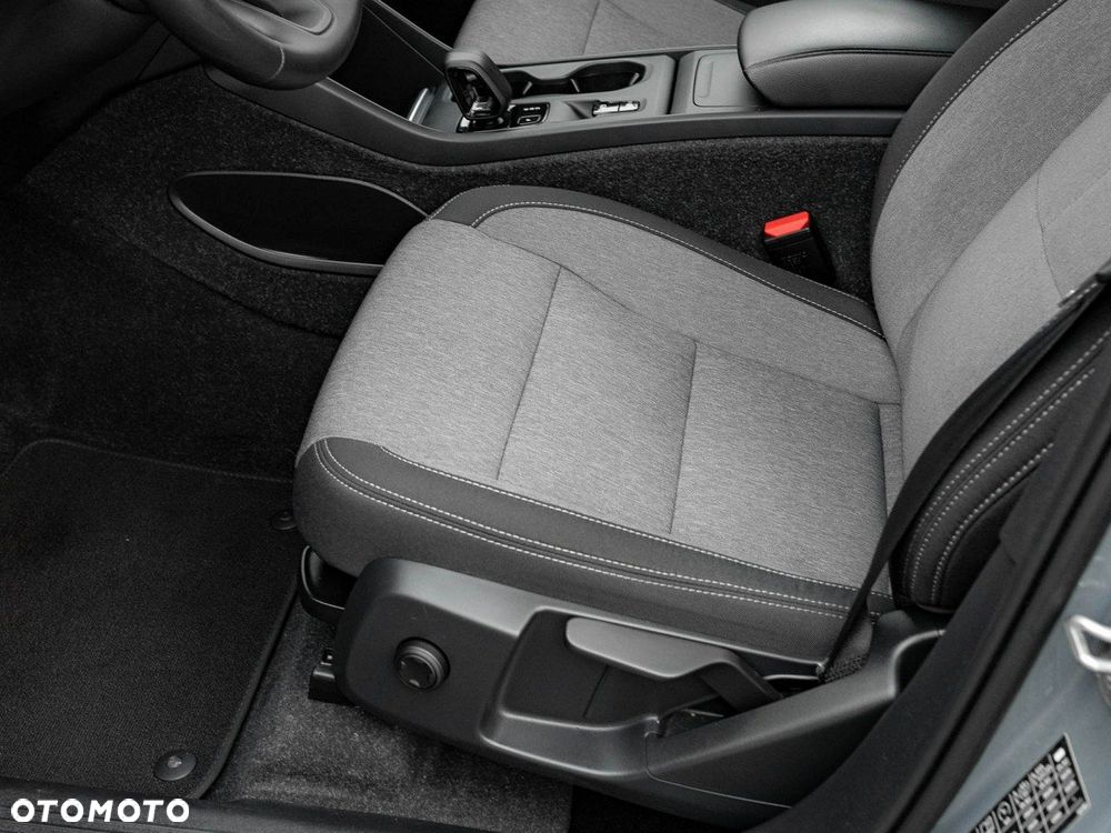 Volvo XC 40 T3 Momentum Pro - 14