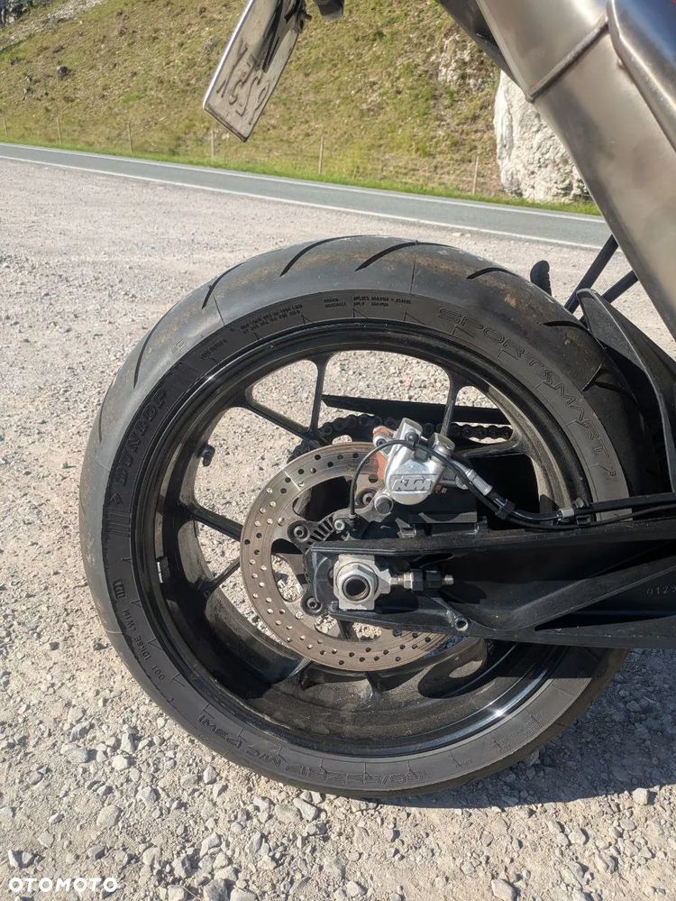 KTM Duke - 19