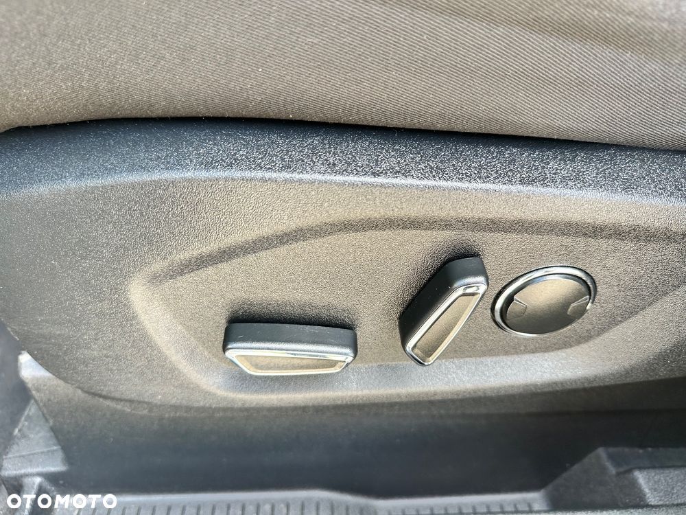 Ford S-Max 2.0 TDCi Titanium PowerShift - 16