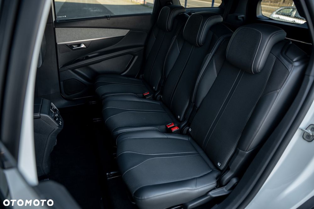 Peugeot 5008 BlueHDi 180 EAT8 GT Pack - 35