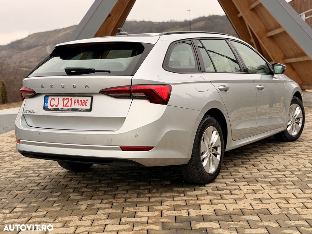 Skoda Octavia 2.0 TDI DSG Style - 8