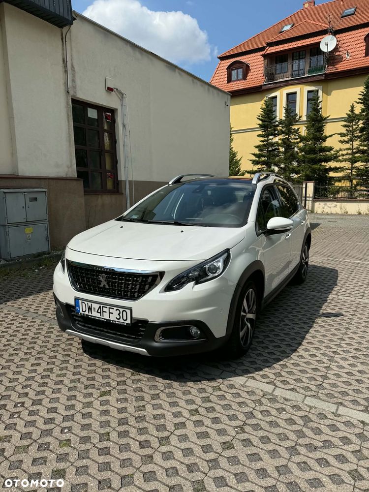 Peugeot 2008 1.2 Pure Tech Allure S&S EAT6 - 2