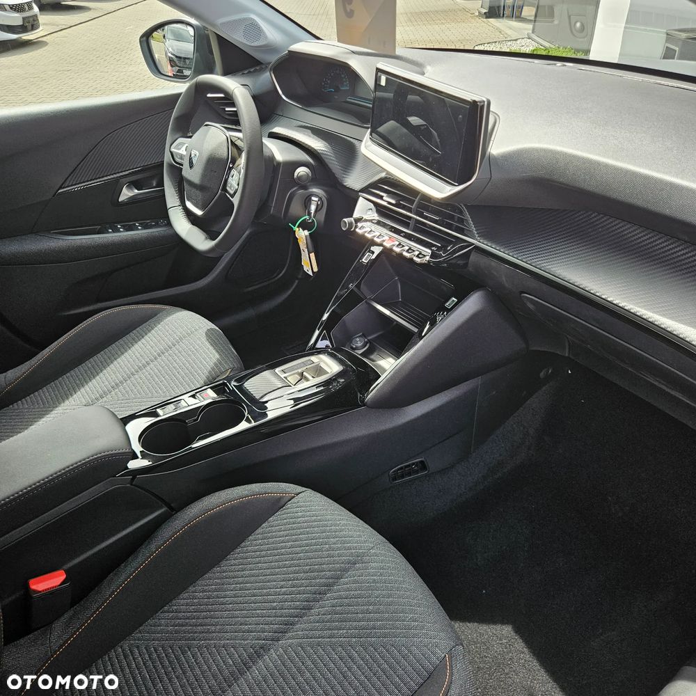 Peugeot 208 1.2 mHEV Business - 9