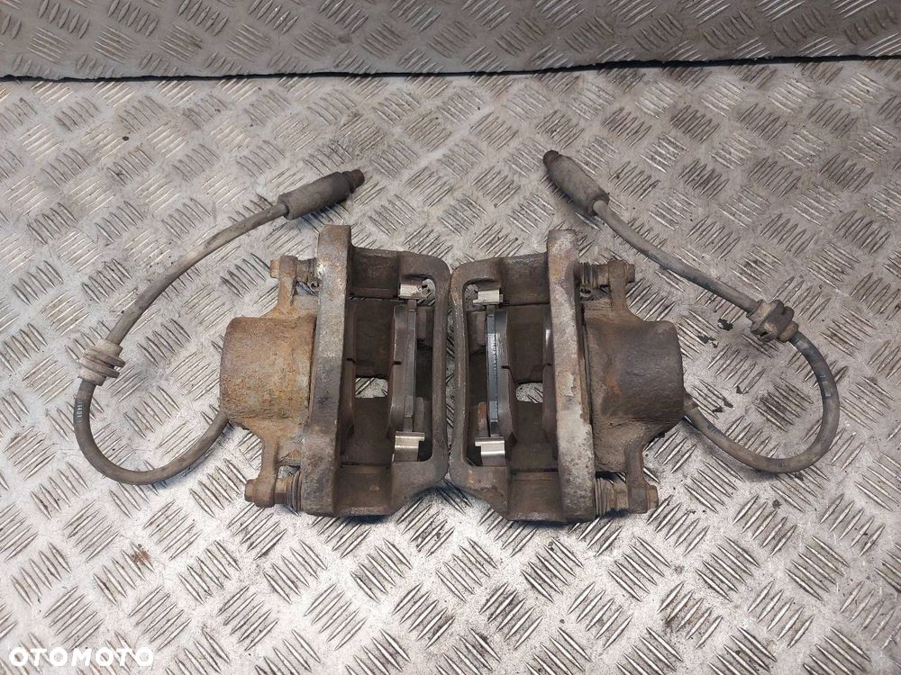 ZACISK HAMULCOWY LEWY PRAWY PRZÓD OPEL INSIGNIA A 13219198 13219199 - 1