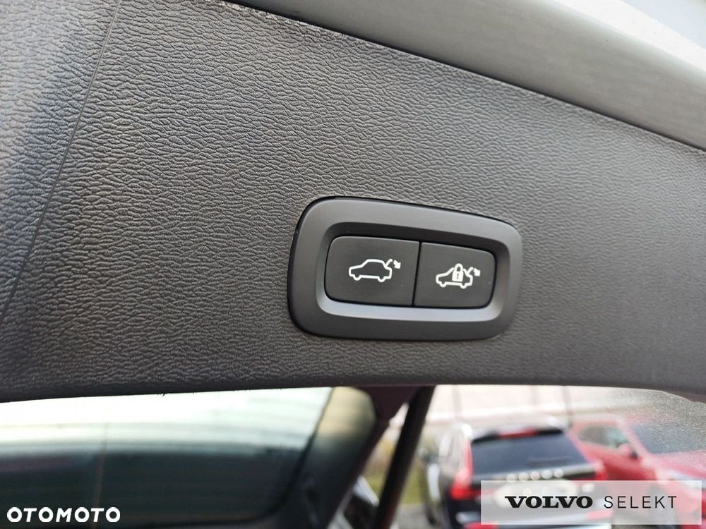 Volvo XC 40 - 21