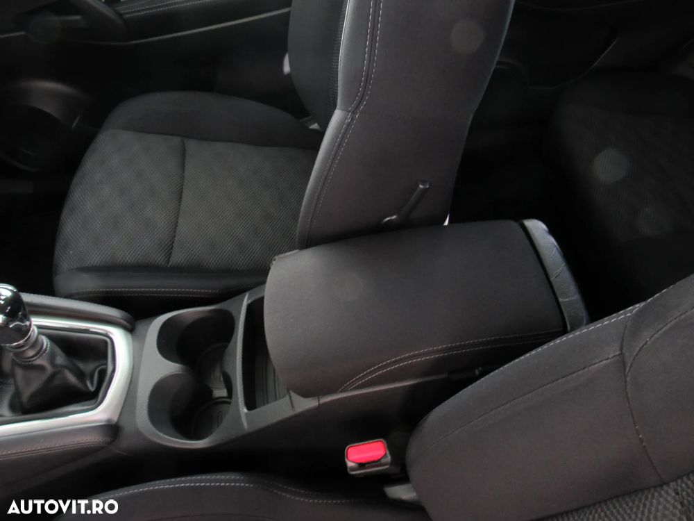 Nissan Qashqai - 19