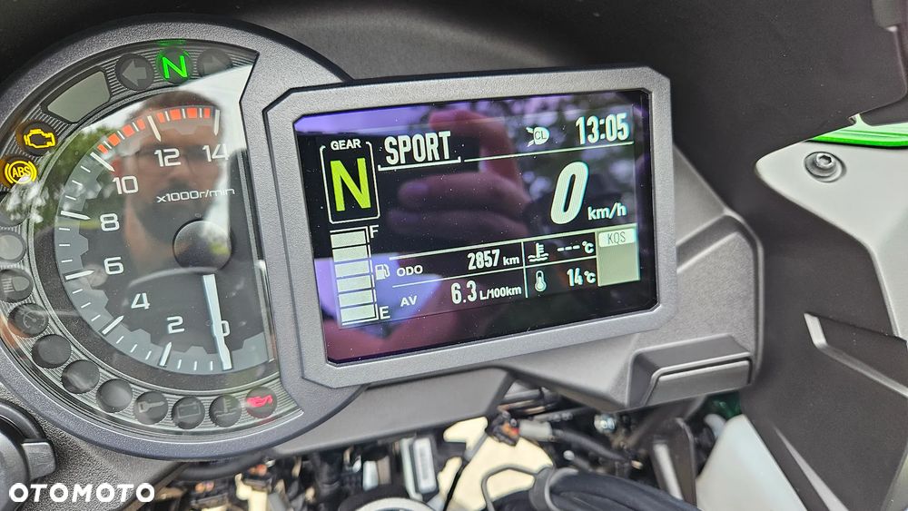 Kawasaki Versys 1000 - 9