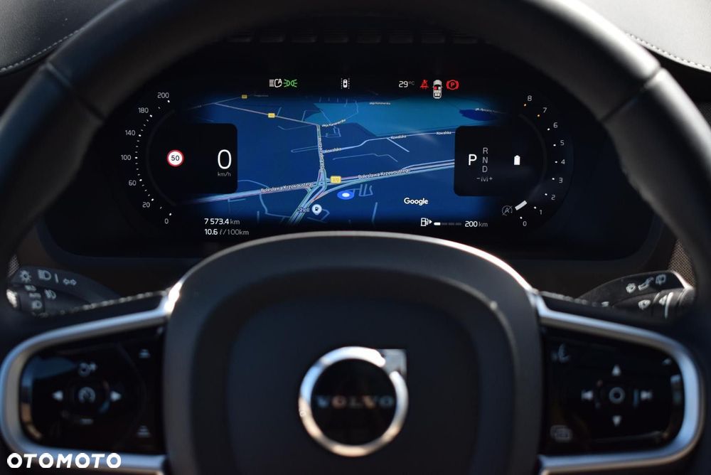 Volvo XC 90 - 20
