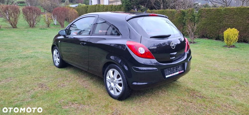 Opel Corsa 1.2 16V Edition - 5