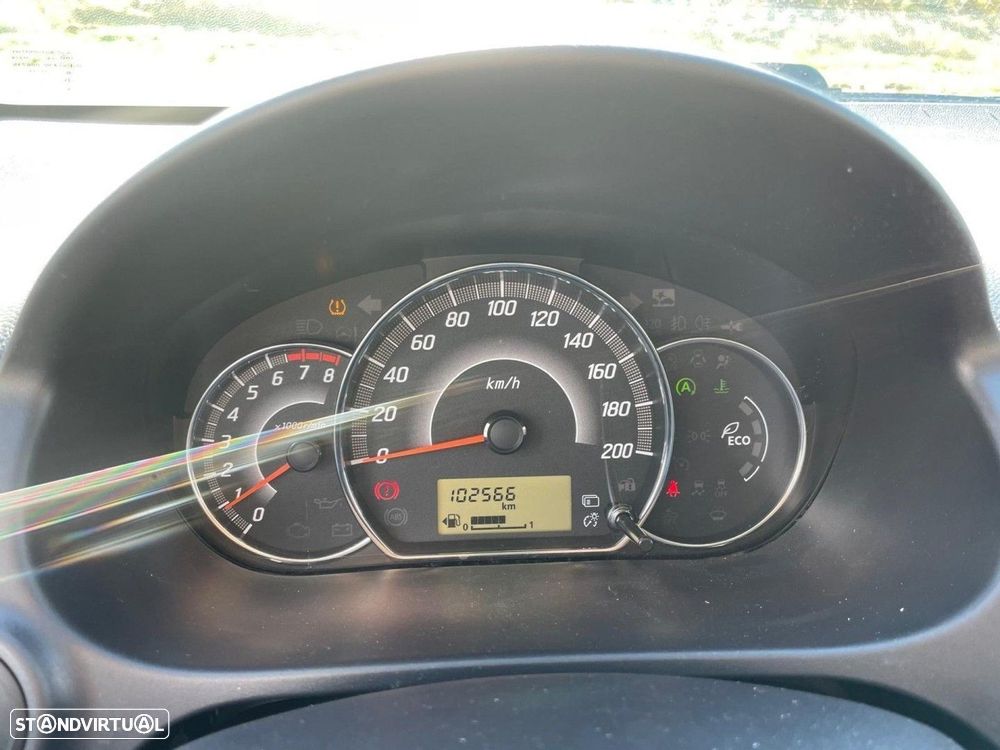 Mitsubishi Space Star 1.0 - 7