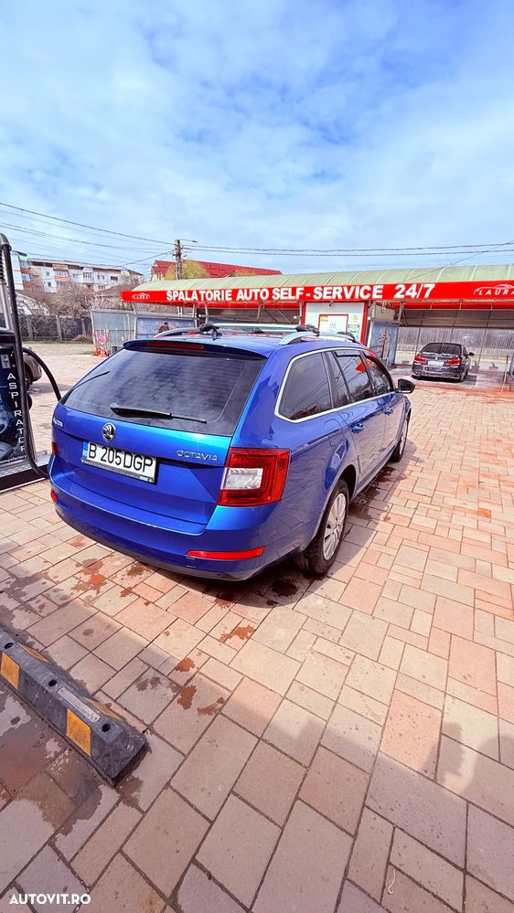 Skoda Octavia 1.6 TDI Style - 4